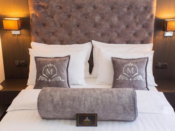 Villa Malkoc - Luxury Rooms & Apartments 莫斯塔尔 外观 照片
